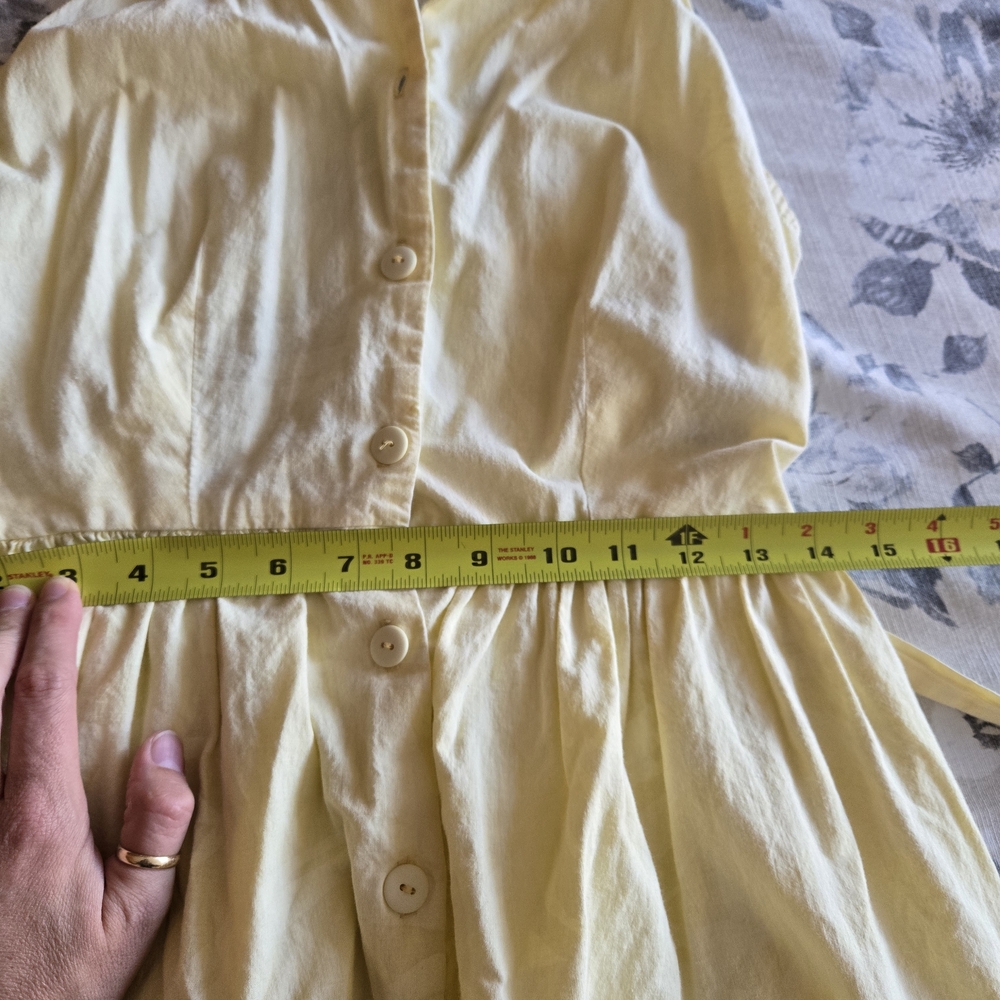 Vintage Pin-Up style Yellow Sleeveless Button-Down Dress - Picture 9 of 11